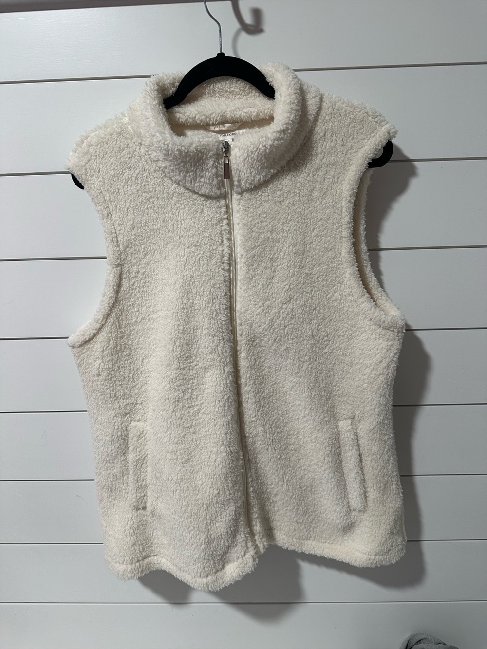 Maurices Cream Sherpa Zip Vest